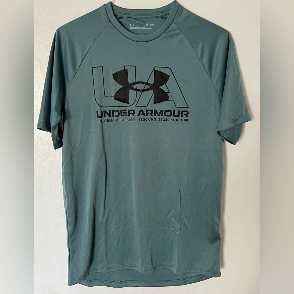 New Under Armour T-Shirt (M)